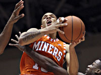 Бывший защитник