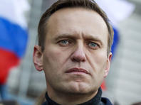Навальный объявил, что возвращается в Россию
