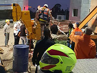 На стройке в Гадере тяжелые травмы получил рабочий