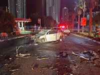 В Бат-Яме автомобиль врезался в дерево, погиб мужчина