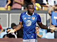 В интернете появились интимные фотографии Дидье Дрогба. Футболист признал, что расстался с женой