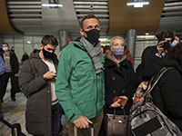 Навальный провел ночь в отделении полиции в Химках