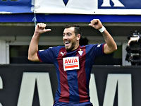 Испанские футболисты приговорены к двум годам тюрьмы за распространение порнографии