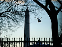 Дональд и Мелания Трамп покинули Белый дом