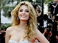 Популярной актрисе Мише Бартон – 35. Фотогалерея