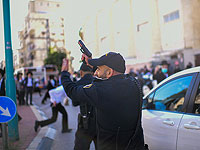 Беспорядки в Бней Браке: ультраортортодоксы бросают камни, полицейский выстрелил в воздух