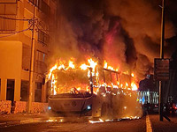 Полиция: ничто не указывает на то, что автобус в Бней-Браке сожгли приезжие провокаторы