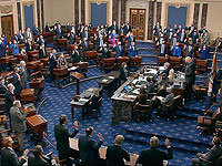 Сенат США отклонил попытку отказаться от слушаний по импичменту Трампа