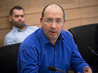 Бывший министр юстиции Ави Нисанкорен объявил об уходе из политики