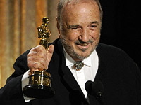 Умер знаменитый французский сценарист Жан-Клод Каррьер, получивший 