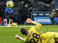 Гол на 55-й секунде матча и грубая ошибка вратаря. 