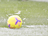 Несмотря на снегопад, возобновился чемпионат Украины. Милевский дебютировал в 