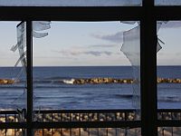 В результате землетрясения в Японии пострадали более 100 человек