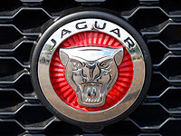 Jaguar планирует к 2025 году перейти на производство электромобилей