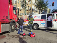 В Бат-Яме грузовик сбил пожилую женщину, пострадавшая в тяжелом состоянии