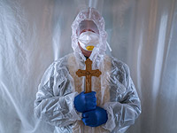 Украина: за сутки вновь выявлены более 8000 зараженных коронавирусом, 146 больных умерли