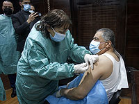 Палестинские активисты: приближенные к власти получают вакцину первыми