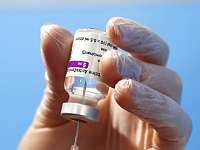 Исследование: вакцина от коронавируса AstraZeneca эффективна против 