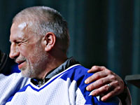 Обнаружен мертвым известный хоккеист, участник 