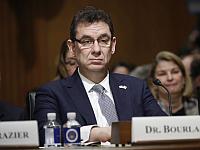 Новая версия причины переноса визита в Израиль гендиректора Pfizer: он еще не получил вторую прививку от коронавируса