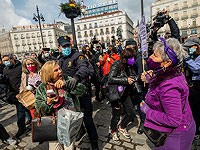 В Мадриде правые активистки напали на феминисток, вышедших на акцию вопреки запрету властей