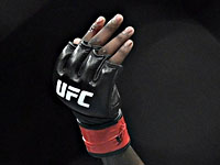 UFC. Два боя признаны несостоявшимися. Два быстрых нокаута, 