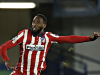 Нападающий 