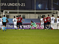 Молодежный чемпионат Европы. Автогол, два удаления. Итальянцы не смогли переиграть чехов