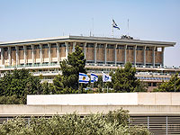 Автопарк Кнессета: 330 автомобилей, три микроавтобуса, шесть бронированых машин и два трактора