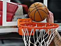 Пять команд вышли в плэй-офф. 