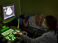 Женщины, испытывающие стресс в период зачатия ребенка, в два раза чаще рожают девочек