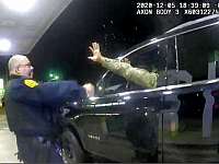 Офицер-афроамериканец подал в суд на задержавших его полицейских