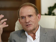 Украинский суд наложил арест на яхту Виктора Медведчука, 