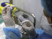 Исследование: вакцина Moderna вызывает побочные эффекты в среднем на 10% чаще, чем Pfizer