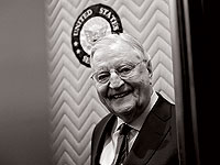 Умер Уолтер Мондейл, соперник Рейгана на выборах 1984 года