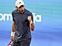 Сенсация в Белграде Аслан Карацев победил Новака Джоковича