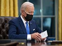 Рейтинги 100 дней Байдена: выше Трампа, ниже Обамы