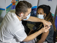 Вакцинация против коронавируса: привито более 73% взрослого населения, Израиль – мировой лидер