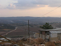 На Хевронском нагорье автомобиль сбил маленькую девочку