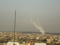 Ракетные обстрелы продолжаются. Сирены в Сдероте, Нетивоте и кибуцах Негева