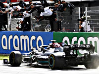 Победителем Гран-при Испании стал Льюис Хэмилтон. Россиянин на последнем месте