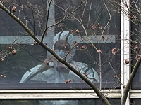 Для ученых версия лабораторной утечки COVID-19 больше не является табу