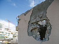 Прямое попадание ракеты в дом в Хоф-Ашкелон, никто не пострадал