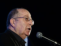 Моше Яалон: 