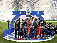 Криштиану Роналду остался в запасе. 