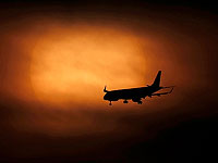 Великобритания и Швеция запрещают своим авиакомпаниям летать через Беларусь