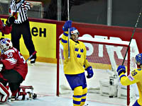 Чемпионат мира по хоккею. Фавориты начали побеждать