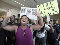 Соосновательница BLM покинула пост после того, как у нее обнаружили недвижимость на миллионы долларов