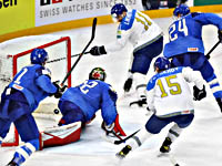 Чемпионат мира по хоккею. Сборная Казахстана забросила 8 шайб за 18 минут