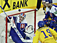 Чемпионат мира по хоккею. Финны и американцы вышли в плэй-офф. Шведы победили в